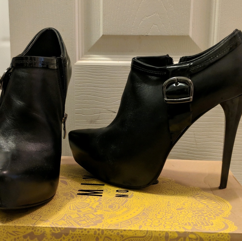 Bakers Black Leather Booties